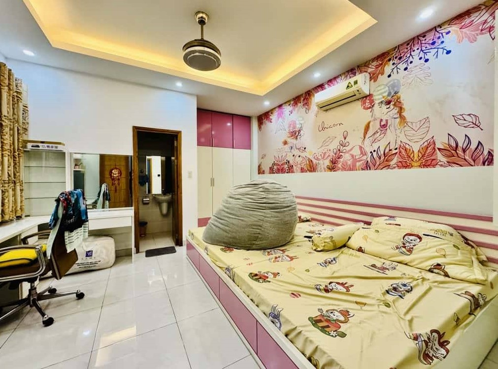 Biệt thự Khu Tên Lửa Bình Tân - Gần Aeon Mall - Giá tốt chỉ nhỉnh 27 tỷ